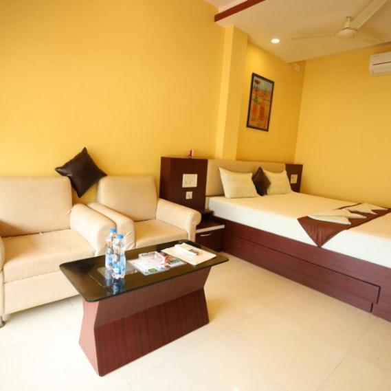 Golden View Resort And Restaurant Tajpur Exteriör bild