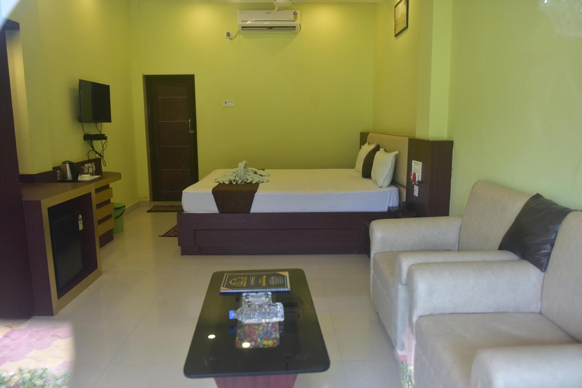 Golden View Resort And Restaurant Tajpur Exteriör bild
