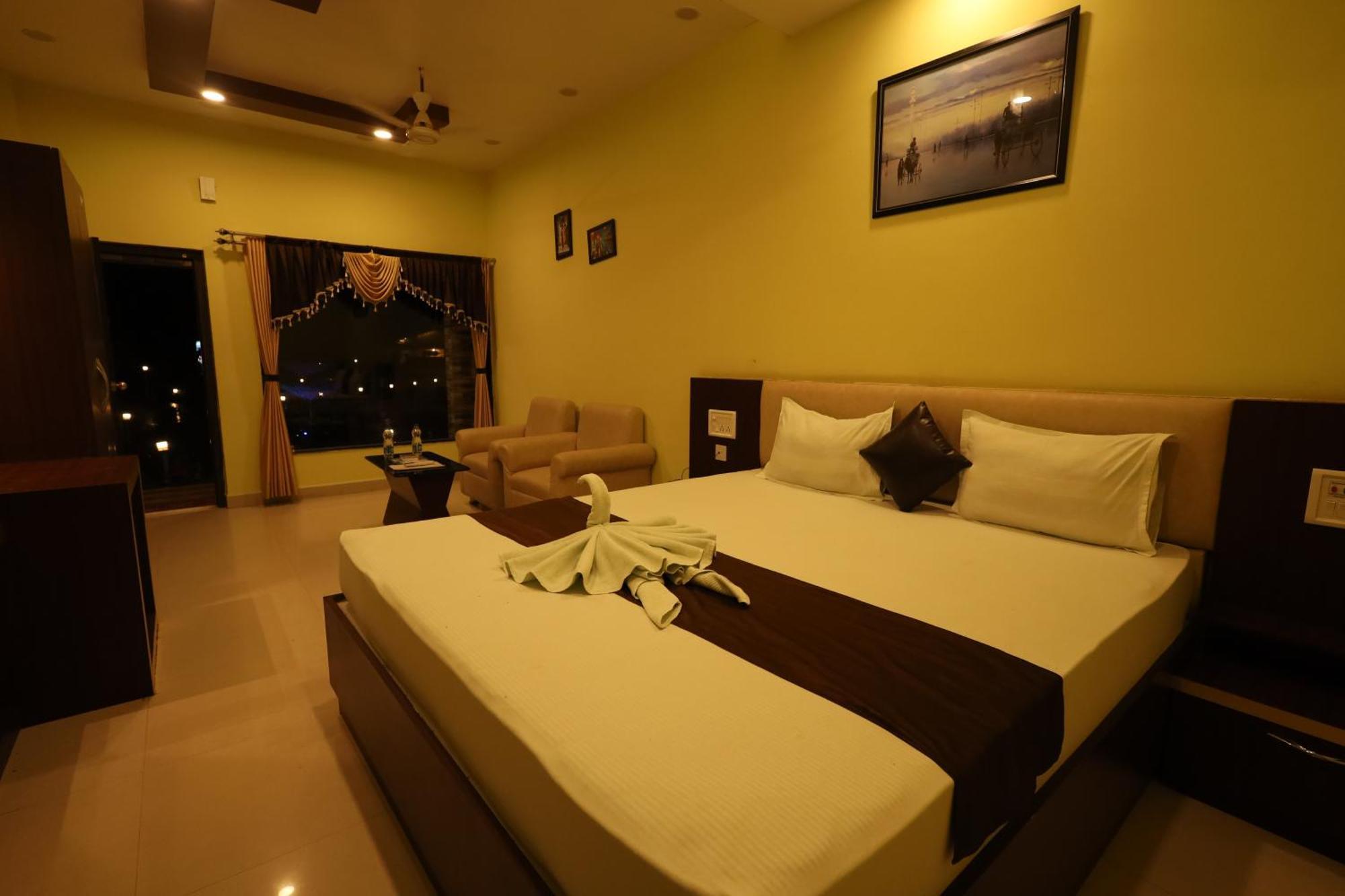 Golden View Resort And Restaurant Tajpur Exteriör bild